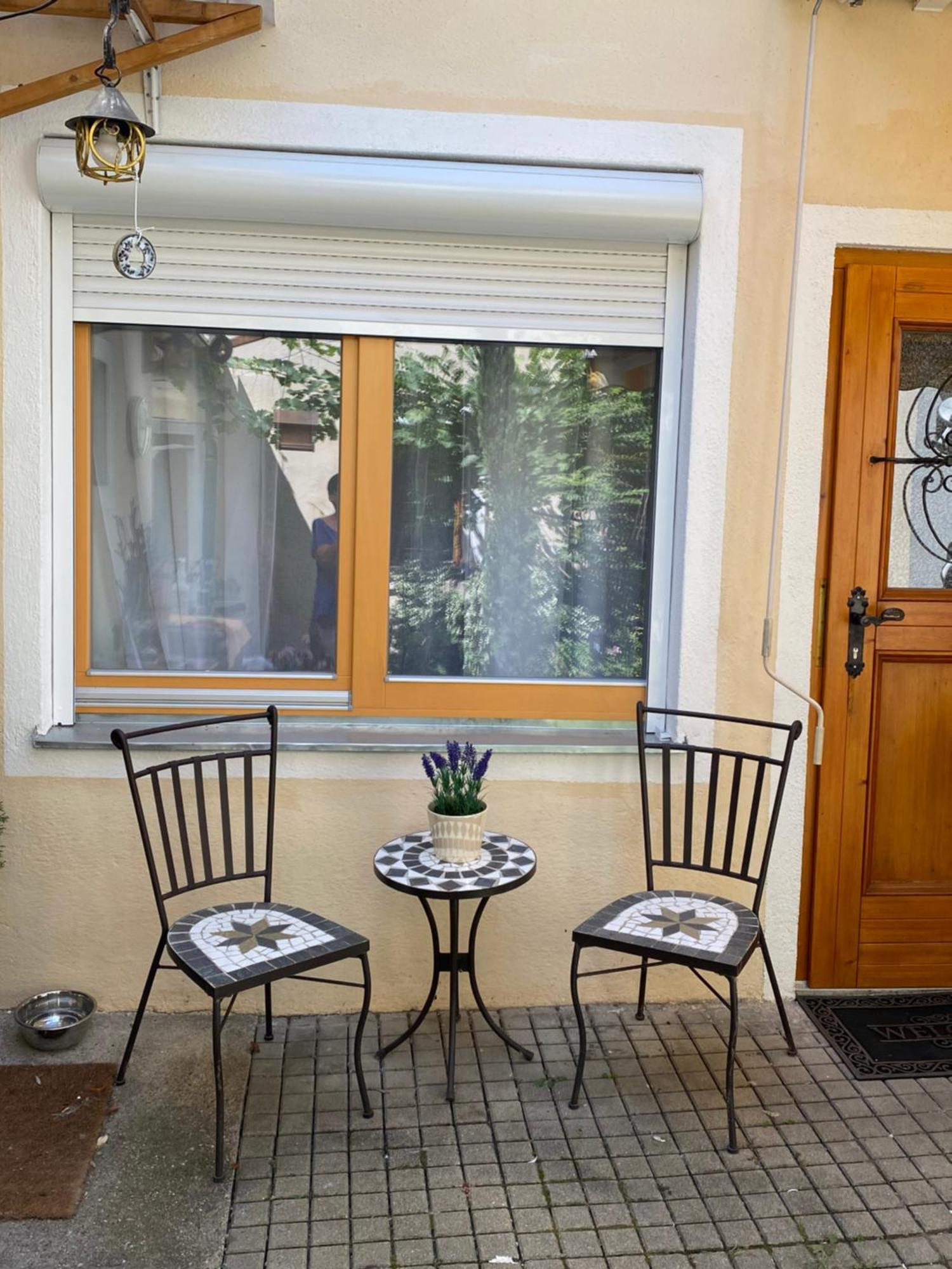 Studio Im Wienerwald - Moedling Modling Exterior photo